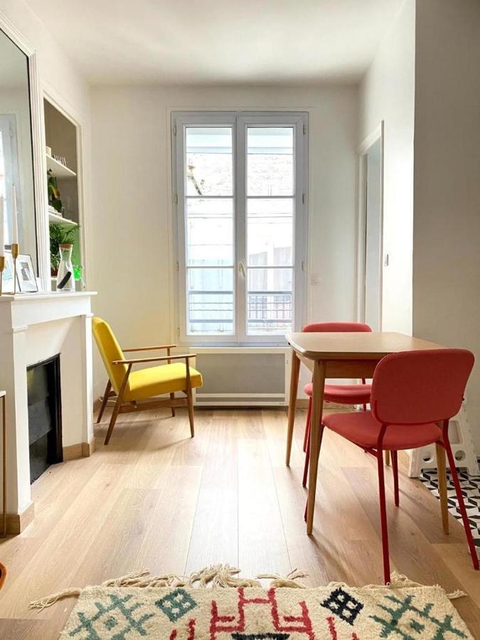 Modern Appartement W/ Tour Eiffel View In The 7Th Париж Екстер'єр фото